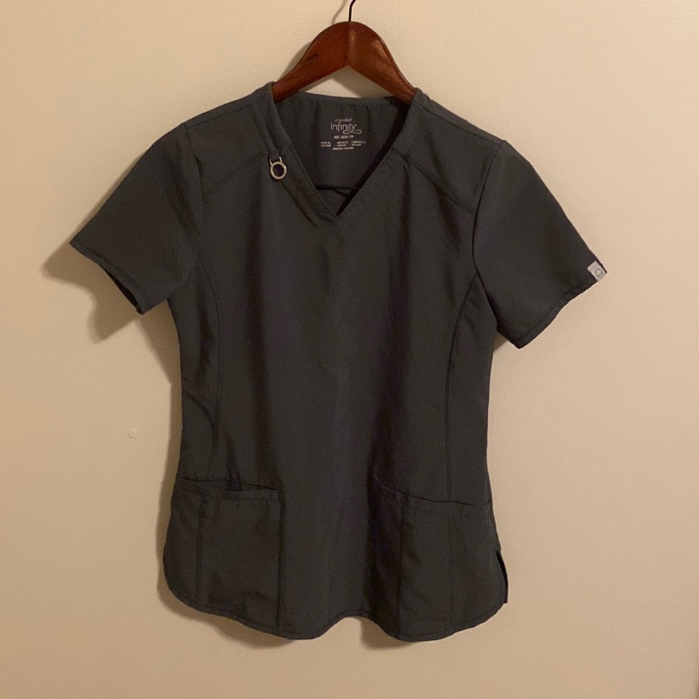 Cherokee Infinity Scrub Top